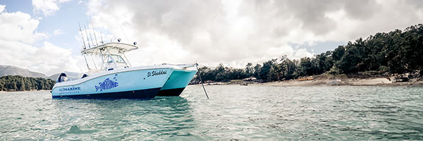 Fishing boat in Seychelles – El Shaddai Fishing boat in Seychelles - El Shaddai