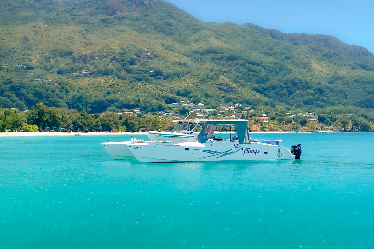 Hire a boat in Seychelles with SezMarine Hire a boat in Seychelles with SezMarine